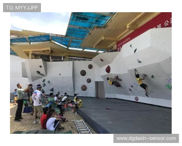 广州攀岩队与重庆攀岩队赛后分析实力对比与未来展望