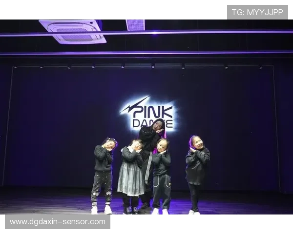 广州街舞队的耐力探秘：舞动城市节奏与坚持的力量