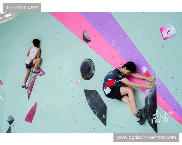 成都攀岩队与深圳攀岩队赛后心理素质对比分析与反思 成都攀岩队与深圳攀岩队赛后心理素质对比分析与反思